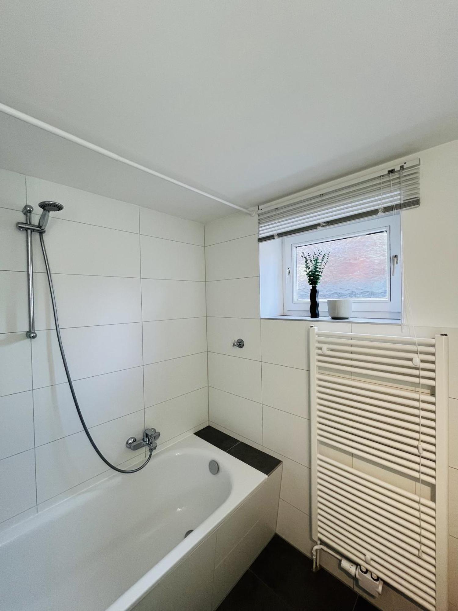 Overnight No2 - Studio, Kueche, Netflix Hannover Esterno foto