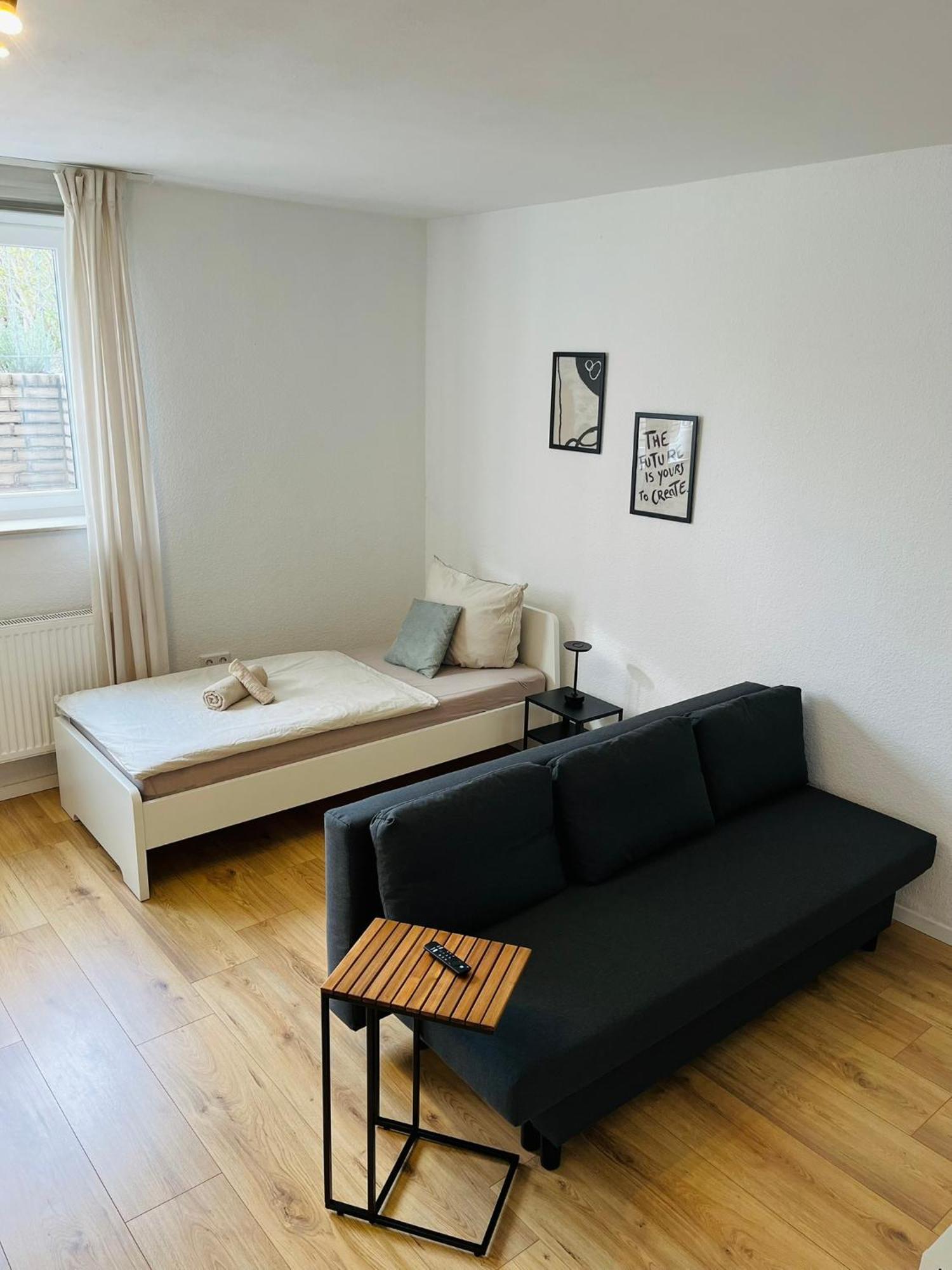 Overnight No2 - Studio, Kueche, Netflix Hannover Esterno foto